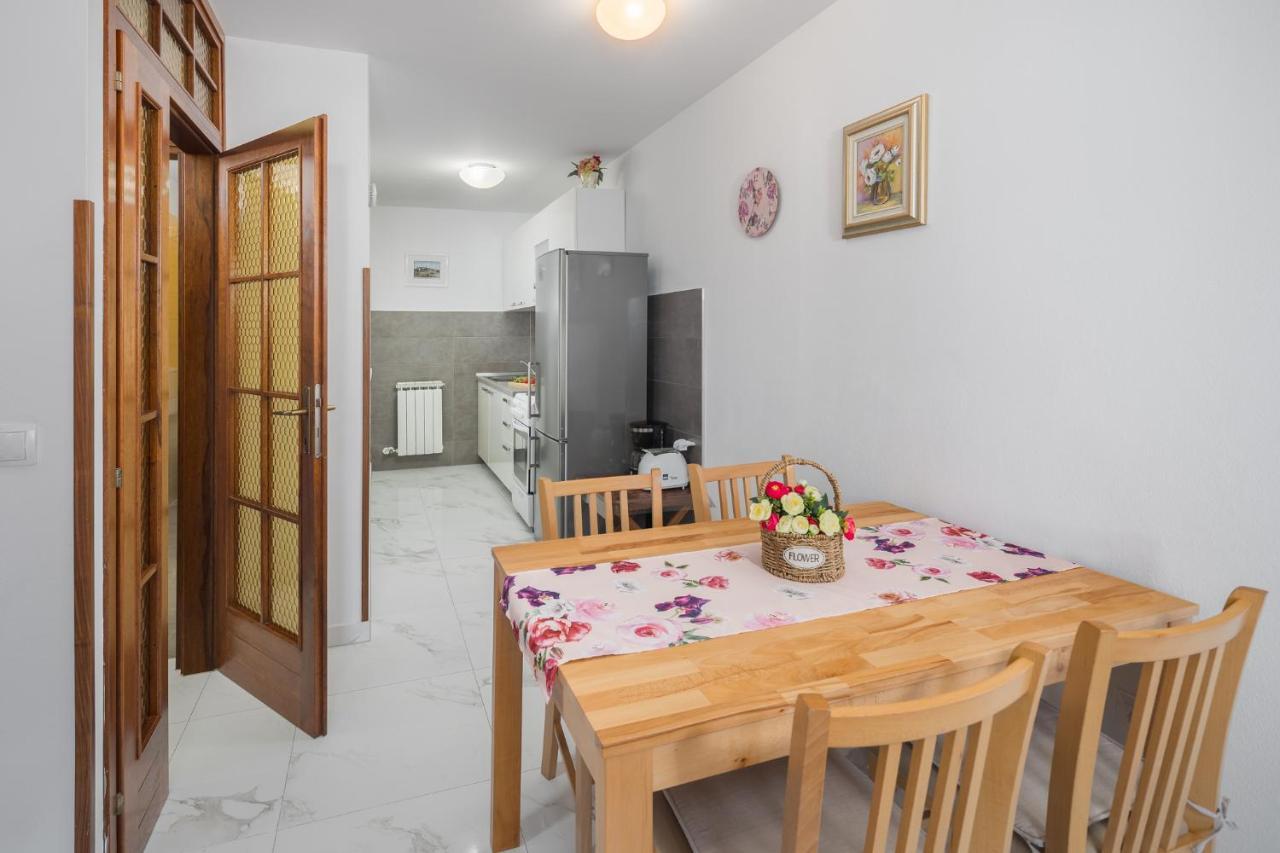 Appartement Elena *
