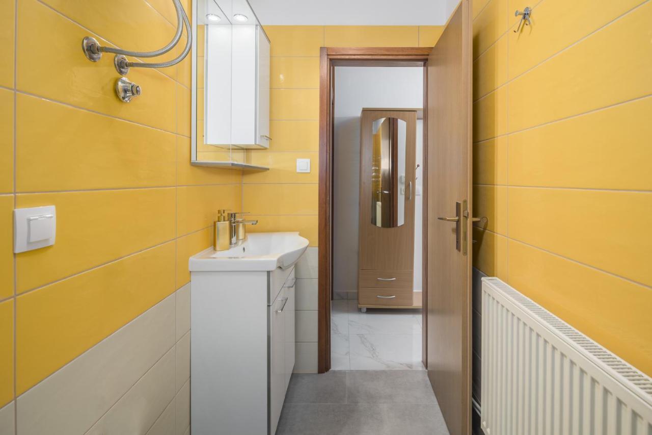 Elena Appartement *